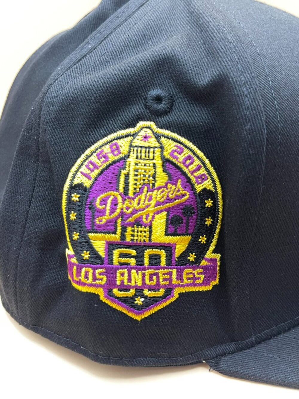 LA Dodgers New Era 59FIFTY Fitted Cap | Black Purple Gold MLB Hat - Picture 2 of 3